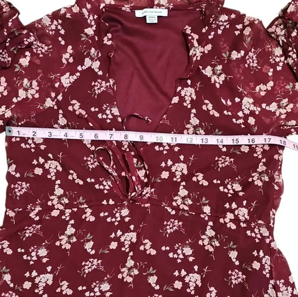 American Eagle Maroon Floral Ruffle Tie Waist Dress M Boho Cottagecore - Picture 7 of 8
